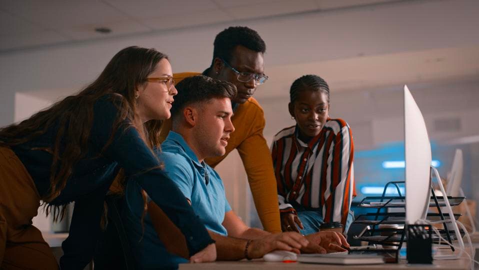 A team collaborating effectively on a complex project.